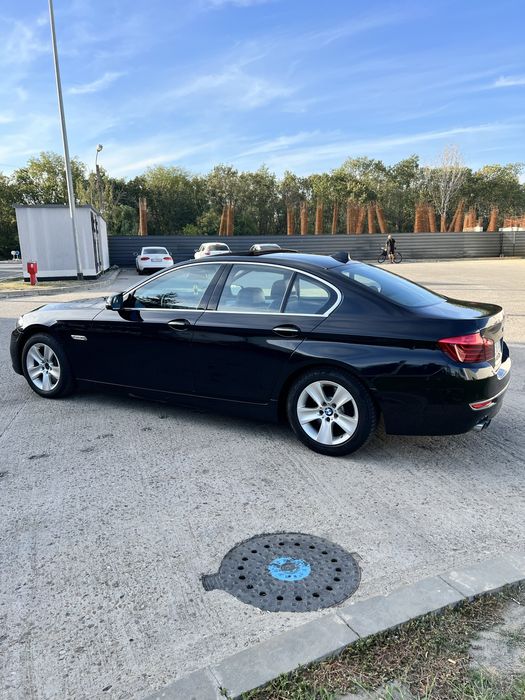 BMW  530 xDrive.