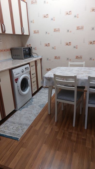 Юнусабад 2 комнатная по линии метро
