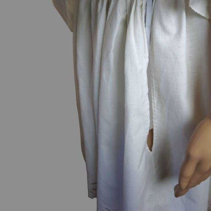 Ie traditionala veche si poale lucrate manual masura M