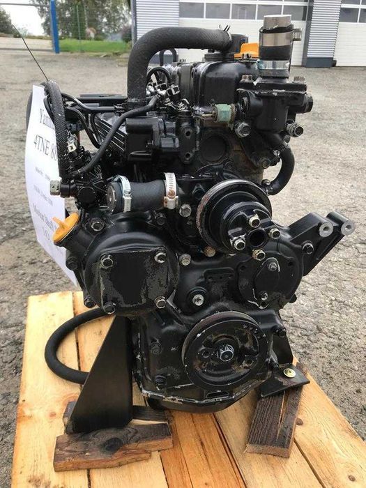 Motor Yanmar 4TNE88 second hand ( piese motor )