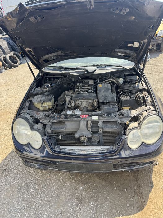 Мерцедес ц180 компресор/Mercedes c180 w203 kompressor на части
