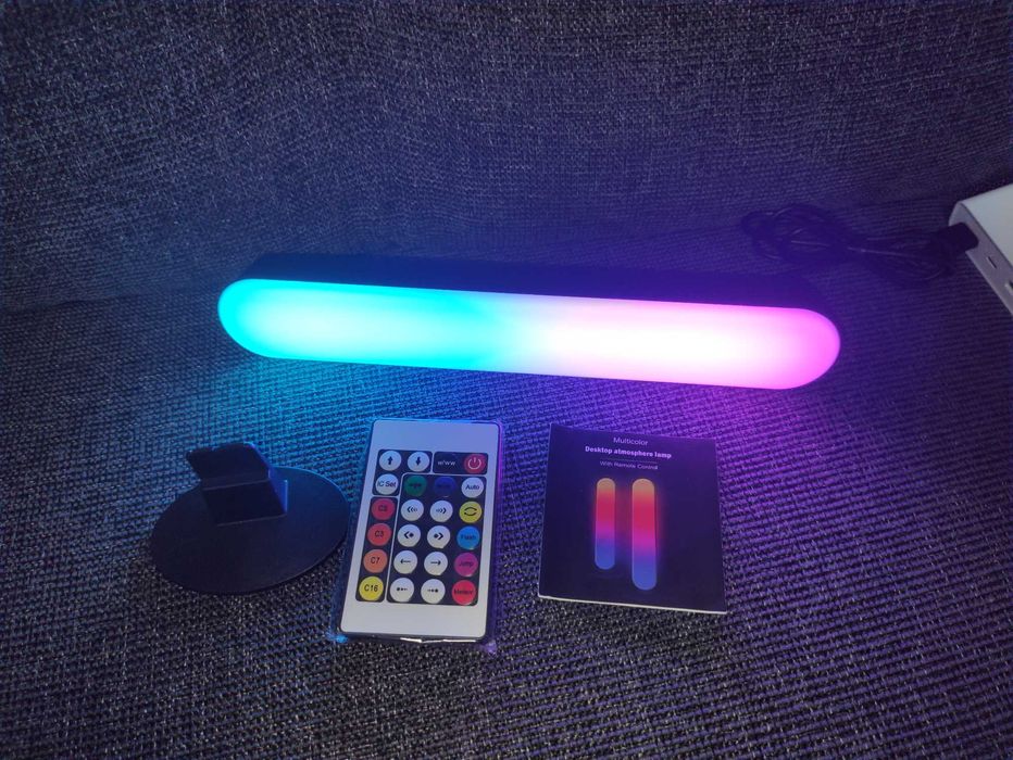 Lampa led RGB cu usb si bluetooth