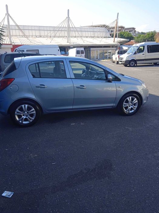 Opel Corsa/d     1.2     2008г.