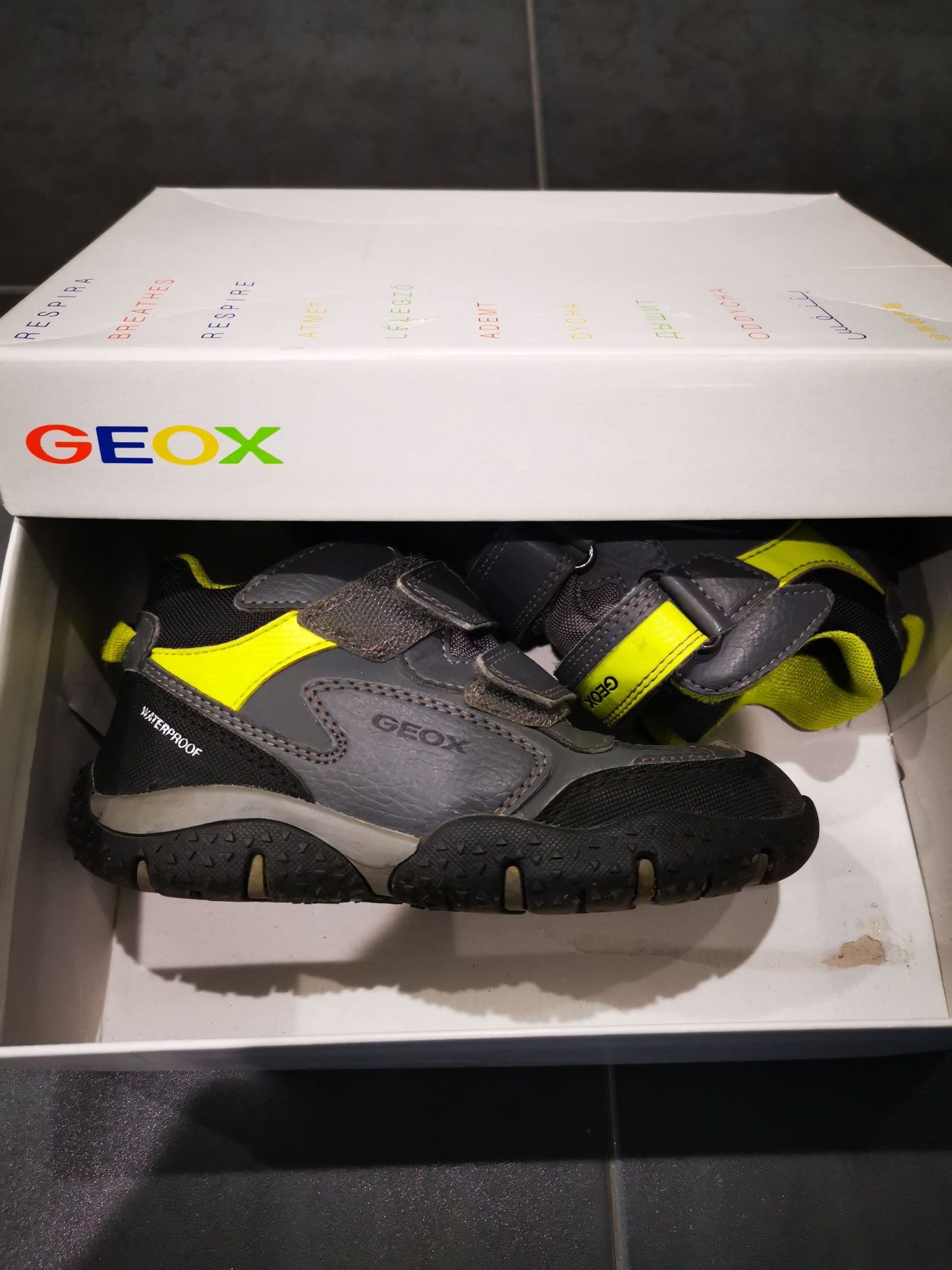 Детски обувки Geox, Skechers