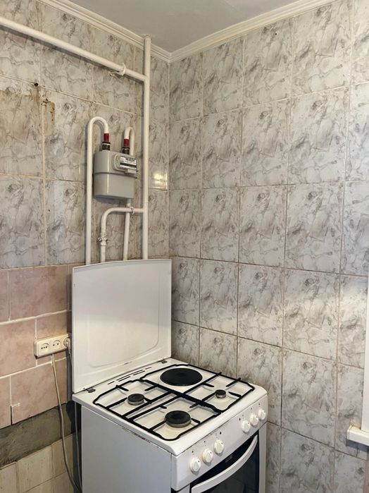 Продам 3 ком квартиру новой планировки р-он 8 школы.