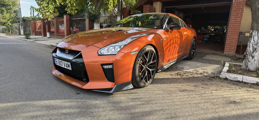 Nissan GTR R35 2017 Black Edition