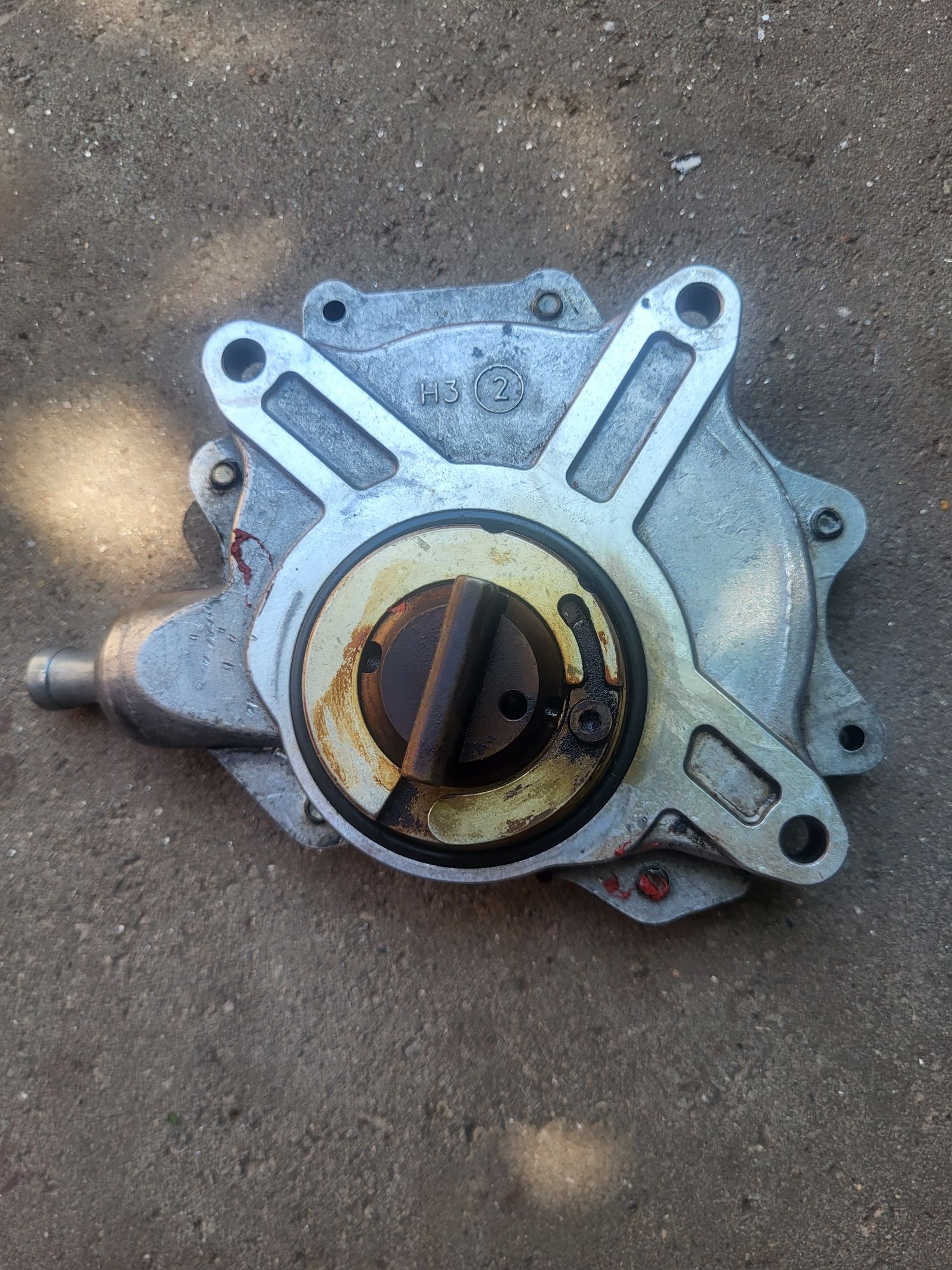 Pompa vacum bmw 318 i