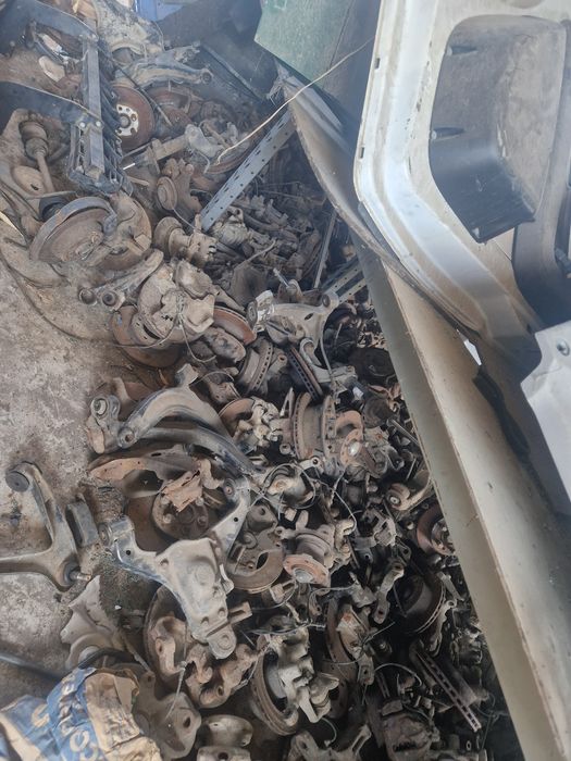 Fuzete ,butuci ,etrieri sprinter simplu și dublu iveco Fiat Master