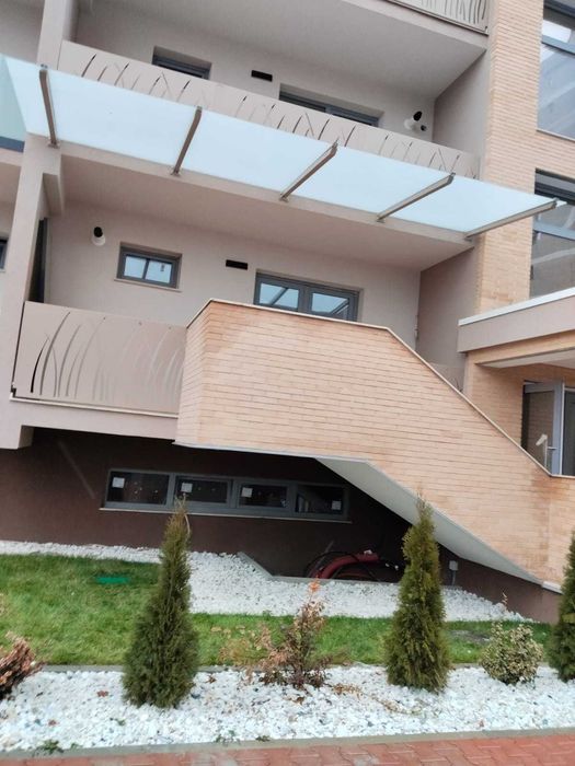 Spațiu comercial modern