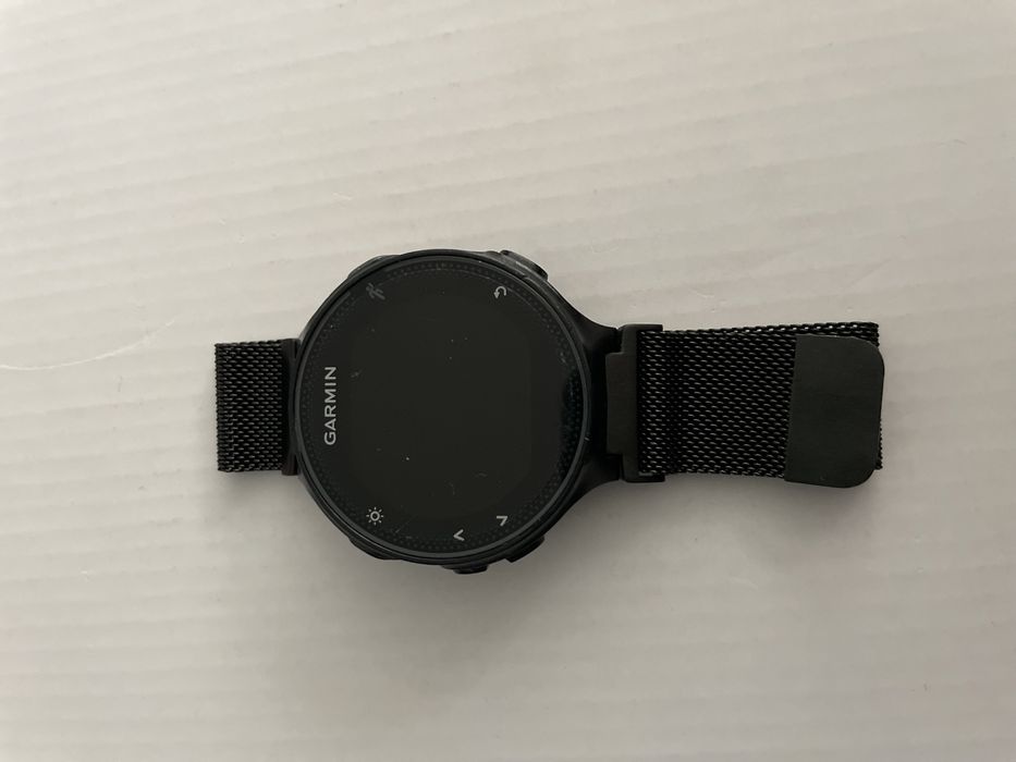 Smart часовник Garmin Forerunner® 235