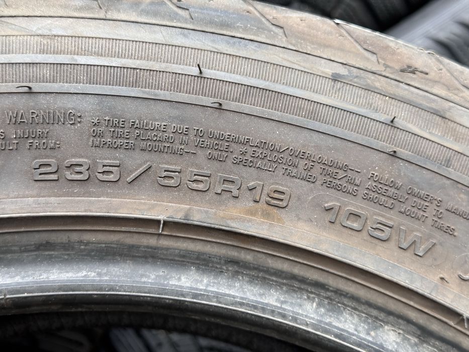 235/55/R19 Goodiyear Eagle F1 Suv 2бр летни dot1419 5-6mm