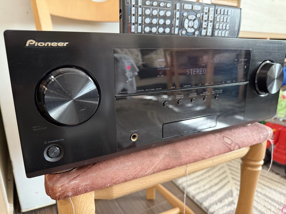Pioneer VSX-1021 resiver