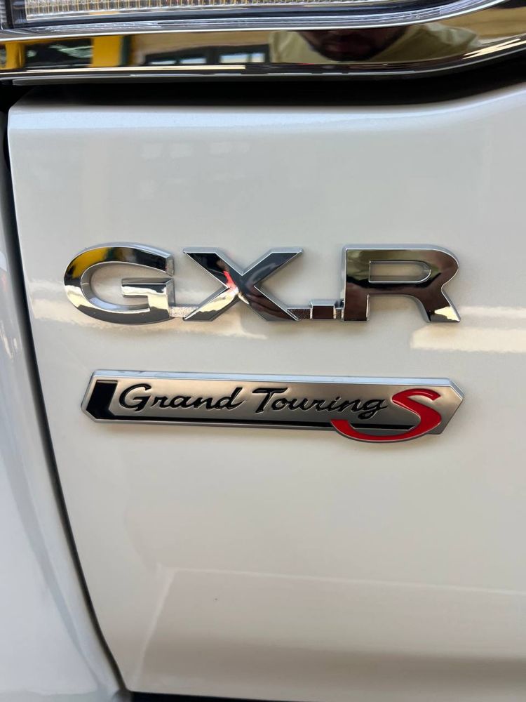 Toyota Land Cruiser 200 4.0L