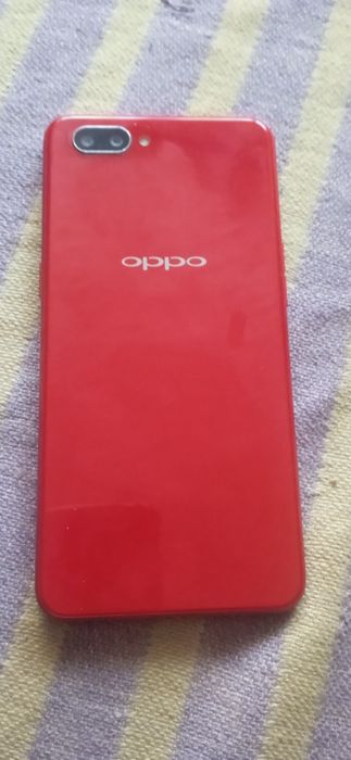 Срочно Oppo A3S в отличном состоянии
