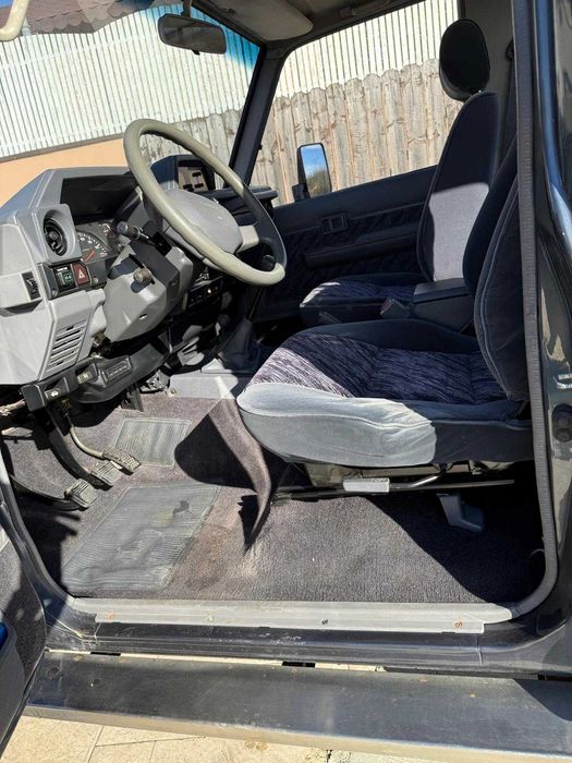 Toyota Land Cruiser J70 3.0 TD VX