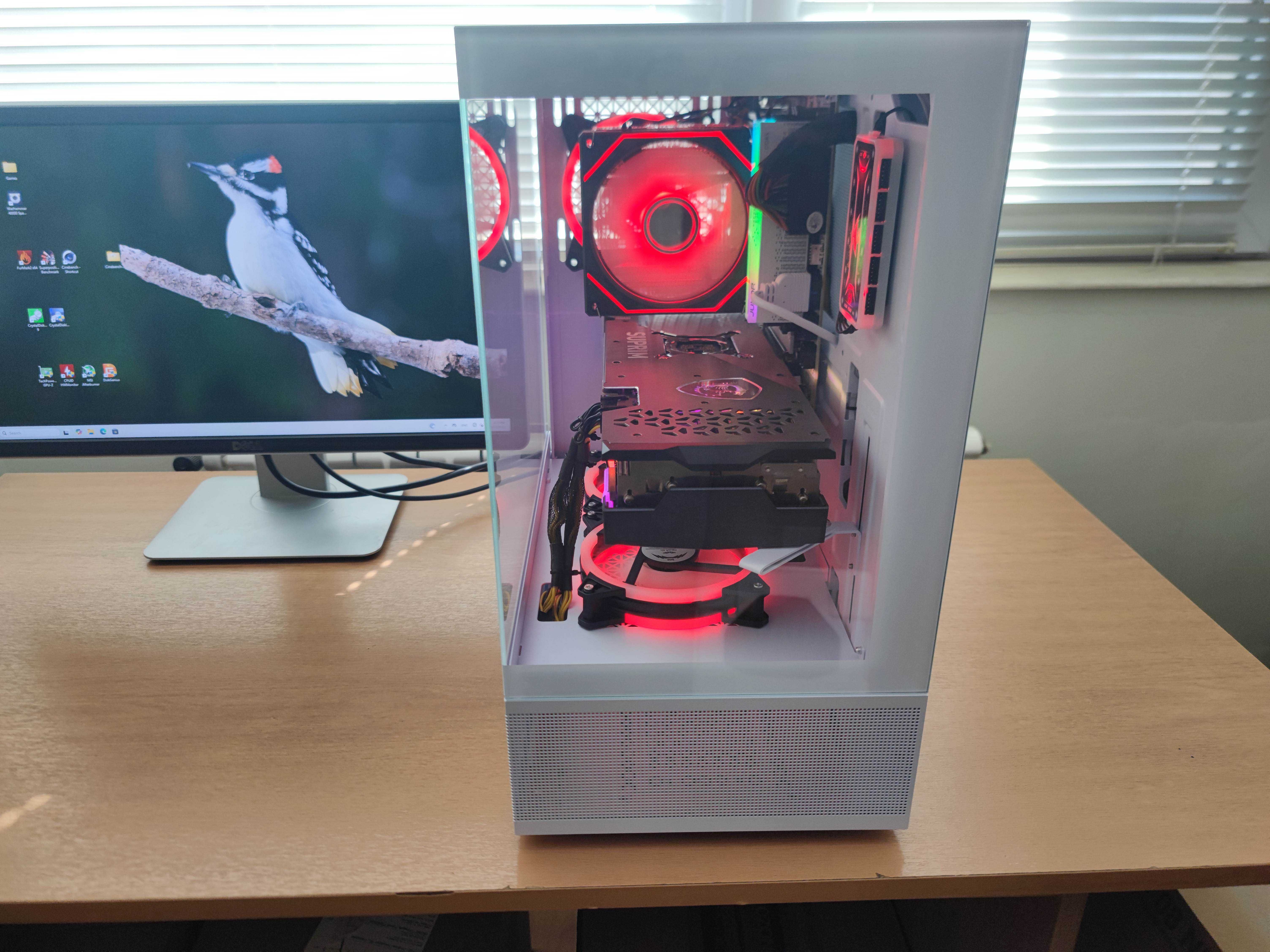 Геймърски компютър, Ryzen 8400f, Rtx 3070, 32gb DDR5, 1tb Nvme, 750W