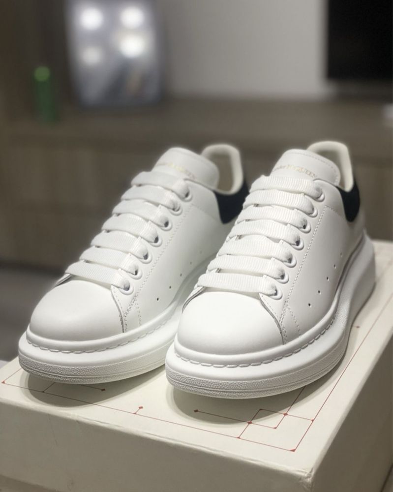 Vand Adidasi premium ‼️‼️