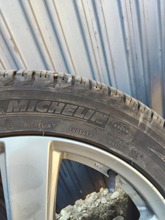 Jante aliaj  245 45 18  model pt BMW