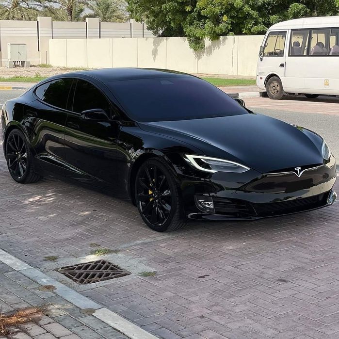 Tesla Model S 2022