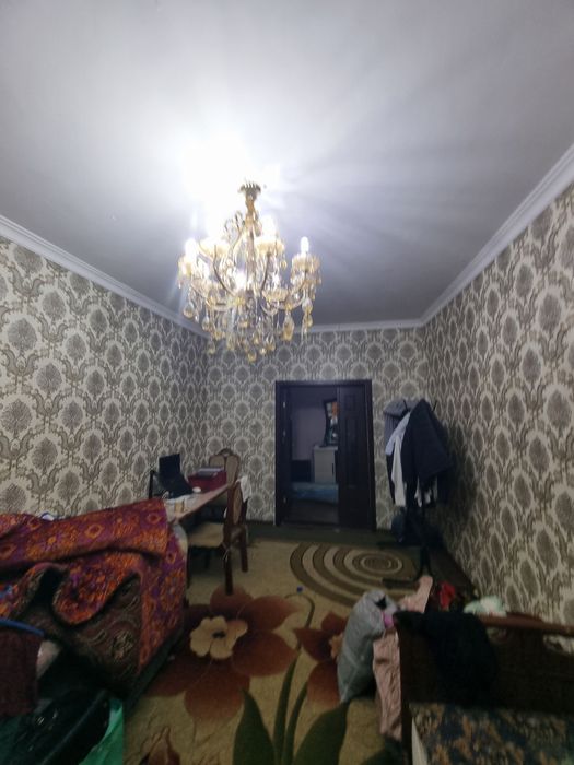 Срочно.  Чиланзар 24. УЛУЧШЕНКА 3 х комнатная