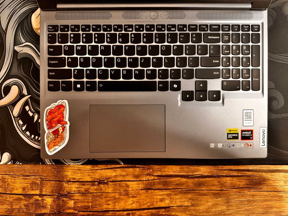 Lenovo Legion Slim 5 16AHP9, Ryzen 7, RTX 4070, 32GB RAM, 1TB