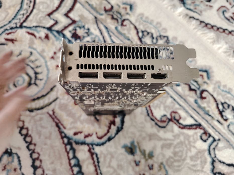 Video karta RX 570 8GB