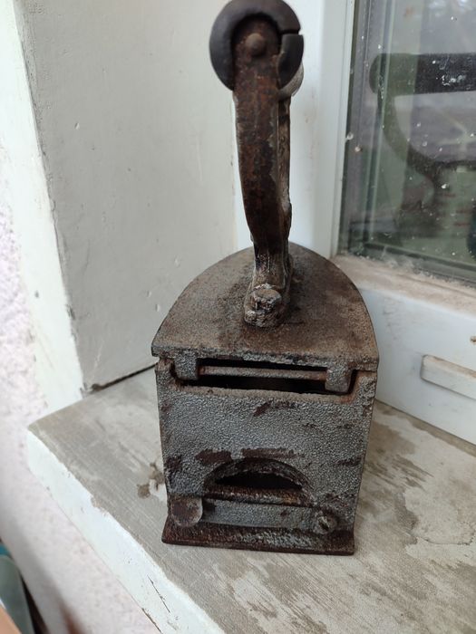 Fier de calcat vintage