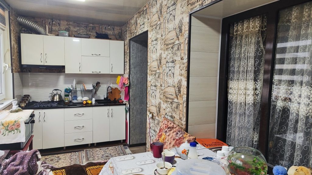 ПРОДАЕТСЯ своя 2-комн квартира. Ўзим 2-хонали квартирам сотилади.