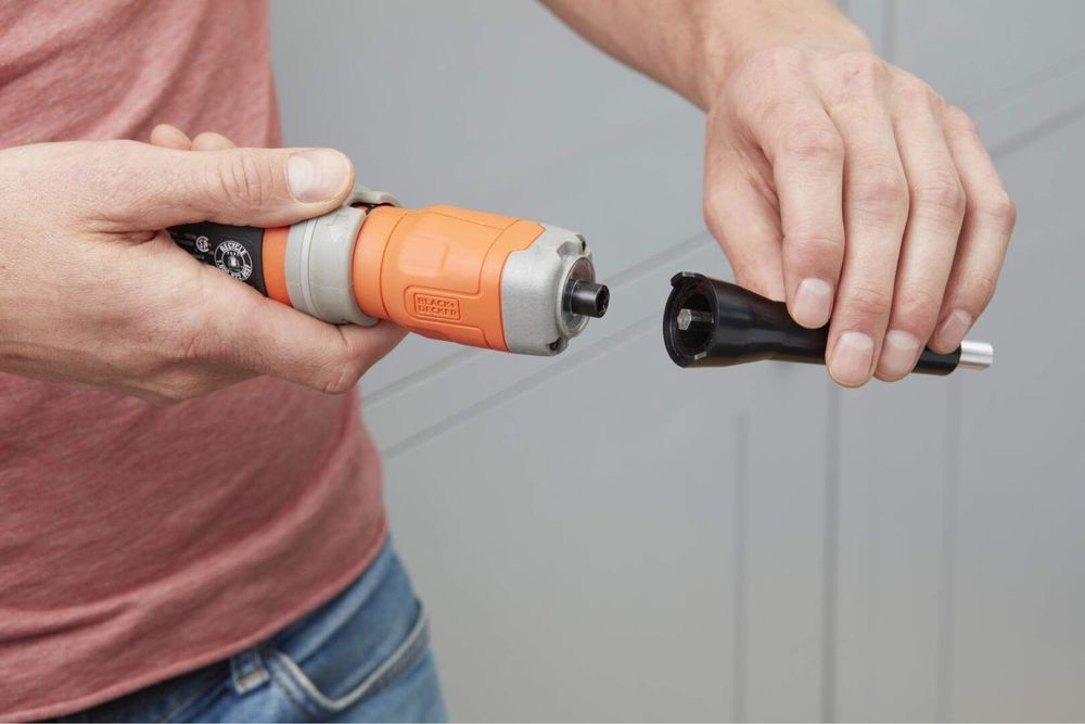 Акамулаторна отвертка BLACK & DECKER BCF603C  3.6V  1.5Ah