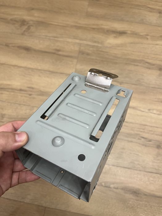 Крепежная корзина для 3.5” HDD (IDE) для старых систем