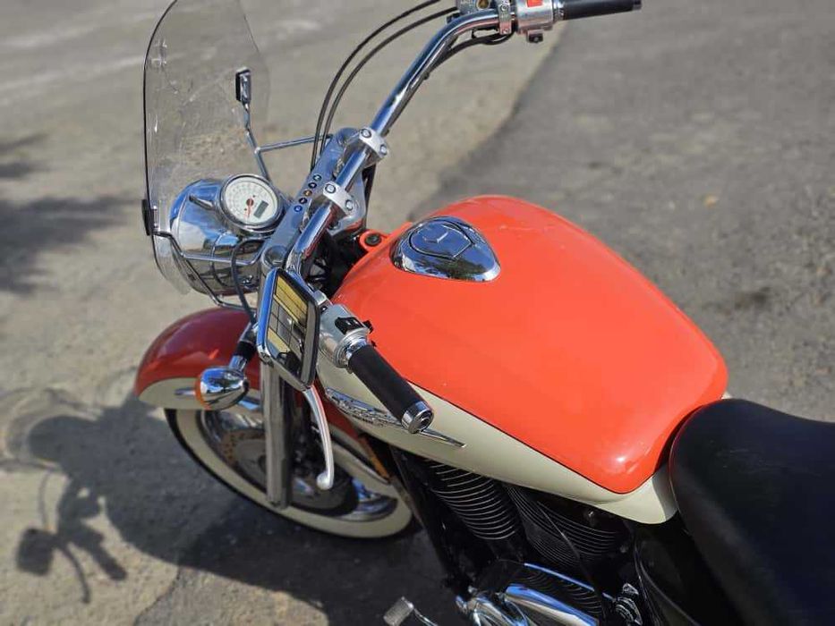 Motocicleta HONDA VT1100 Shadow Aero
