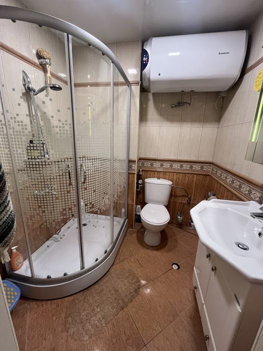 Продава се Четиристаен апартамент в Варна, Базар Левски - 200 кв.м за 2900 €/кв.м - Снимка #14