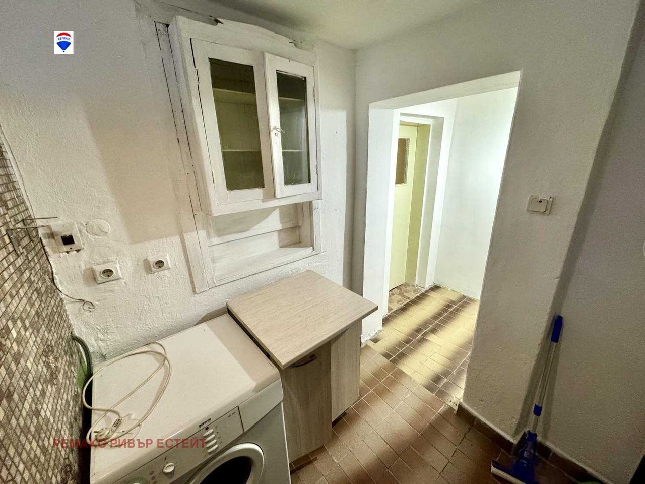 Продава се Едностаен апартамент в Русе, Дружба 2 - 45 кв.м за 576 €/кв.м - Снимка #6
