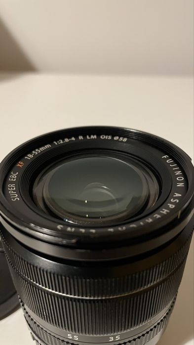 Fujifilm XF 18-55mm F2.8-4 R LM OIS