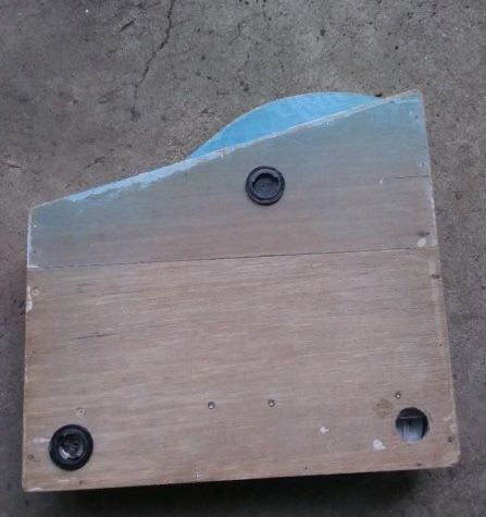 Старо детско дървено пиано