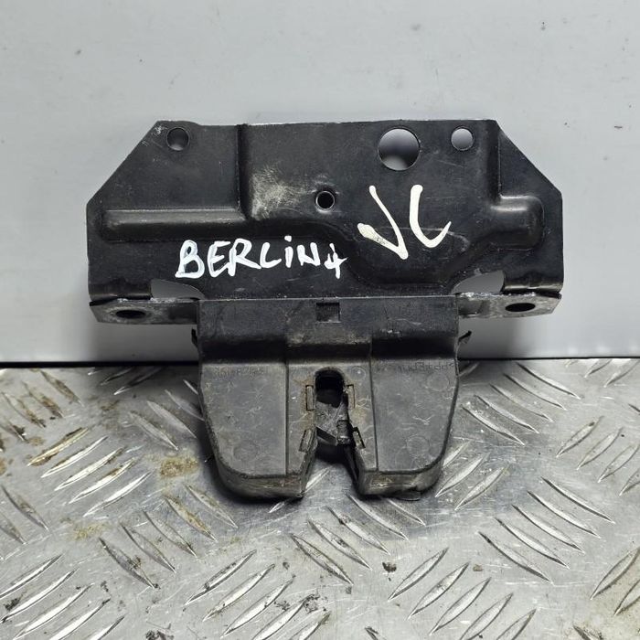 Broasca capota spate Opel Vectra C facelift