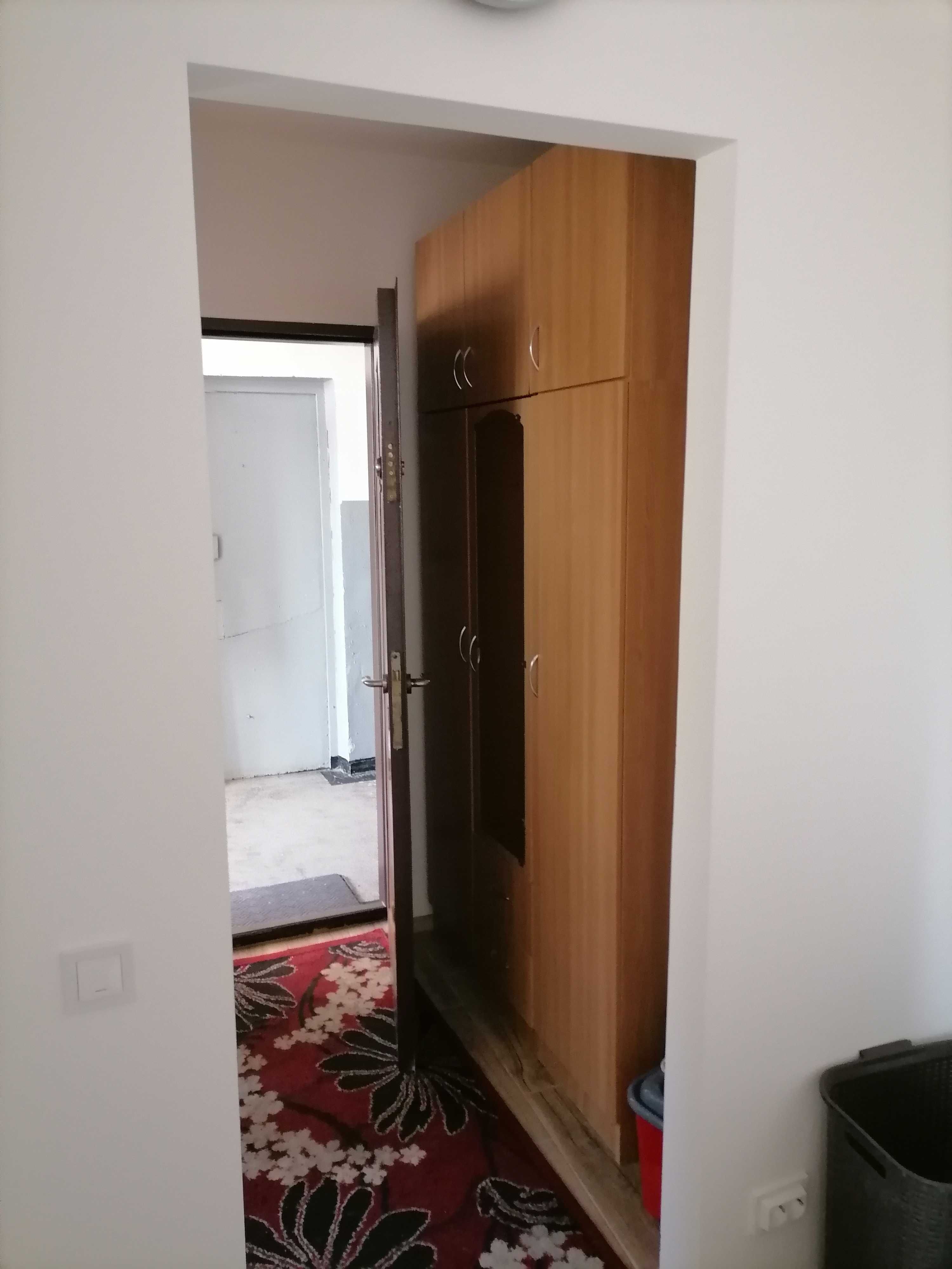 Inchiriez Camera Cămin