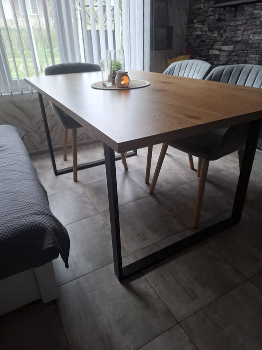 Маса (Трапезна) като нова