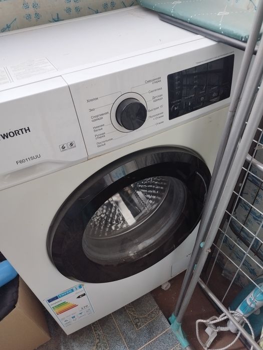 Продам стиральную машину