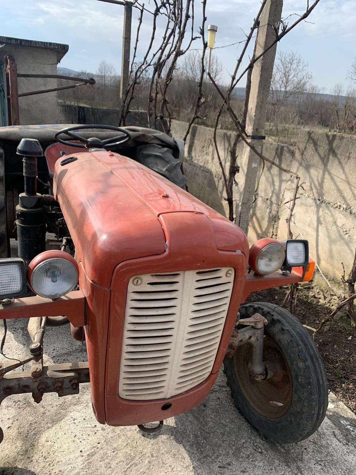Tractor Massey Ferguson 35cp