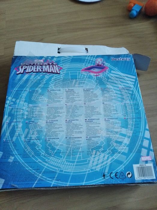 Piscina gonflabila interactiva pentru copii - 170 L