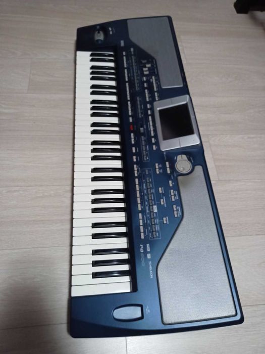 Синтезатор Korg Pa800