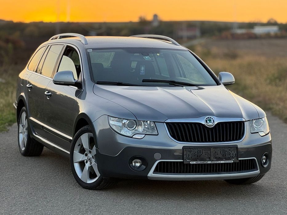 Skoda superb  2.0TDI  140CP  automatic DSG  Euro 5   2012