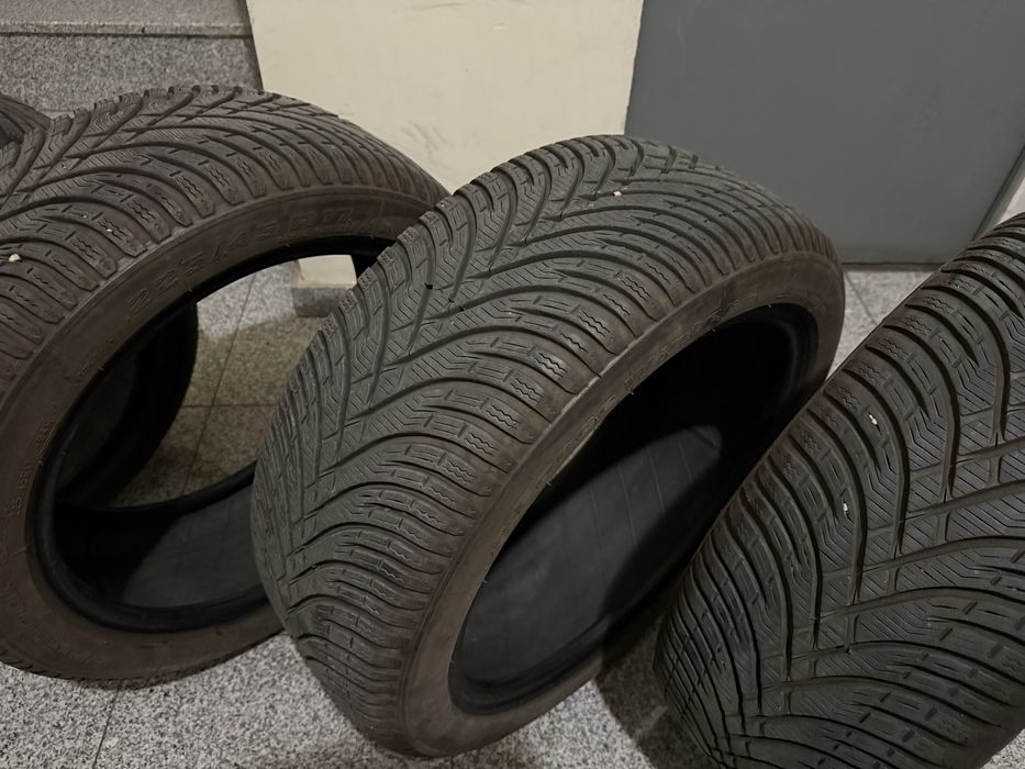 Гуми BFGoodrich 225 45 17