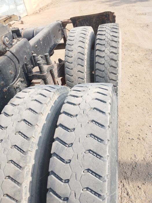 Kamaz tegach sotiladi