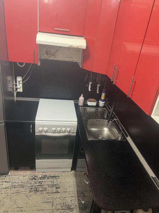 Продам кухню