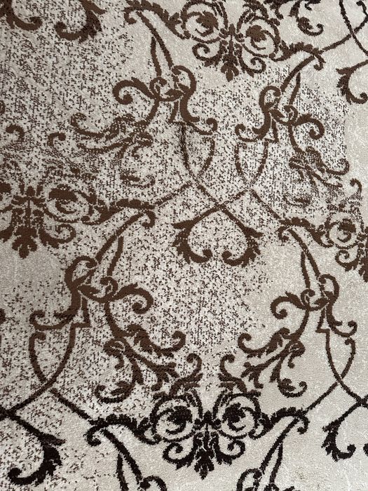 Продается ковер 2*3