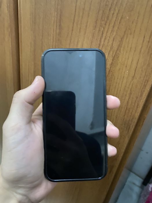 Айфон 15 сатылады