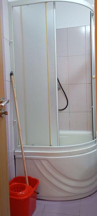 Închiriez apartament 2 camere