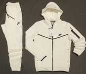 Trening nike tech